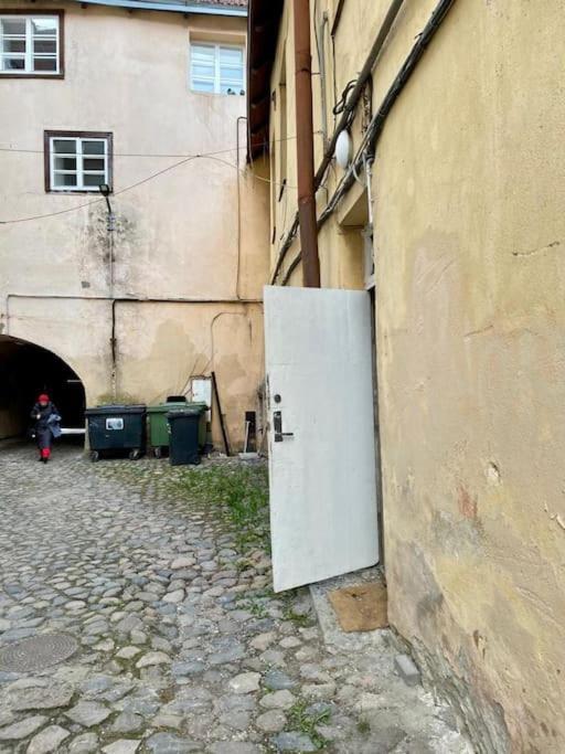 Medieval Unit With Sauna Apartment Tallinn Ngoại thất bức ảnh